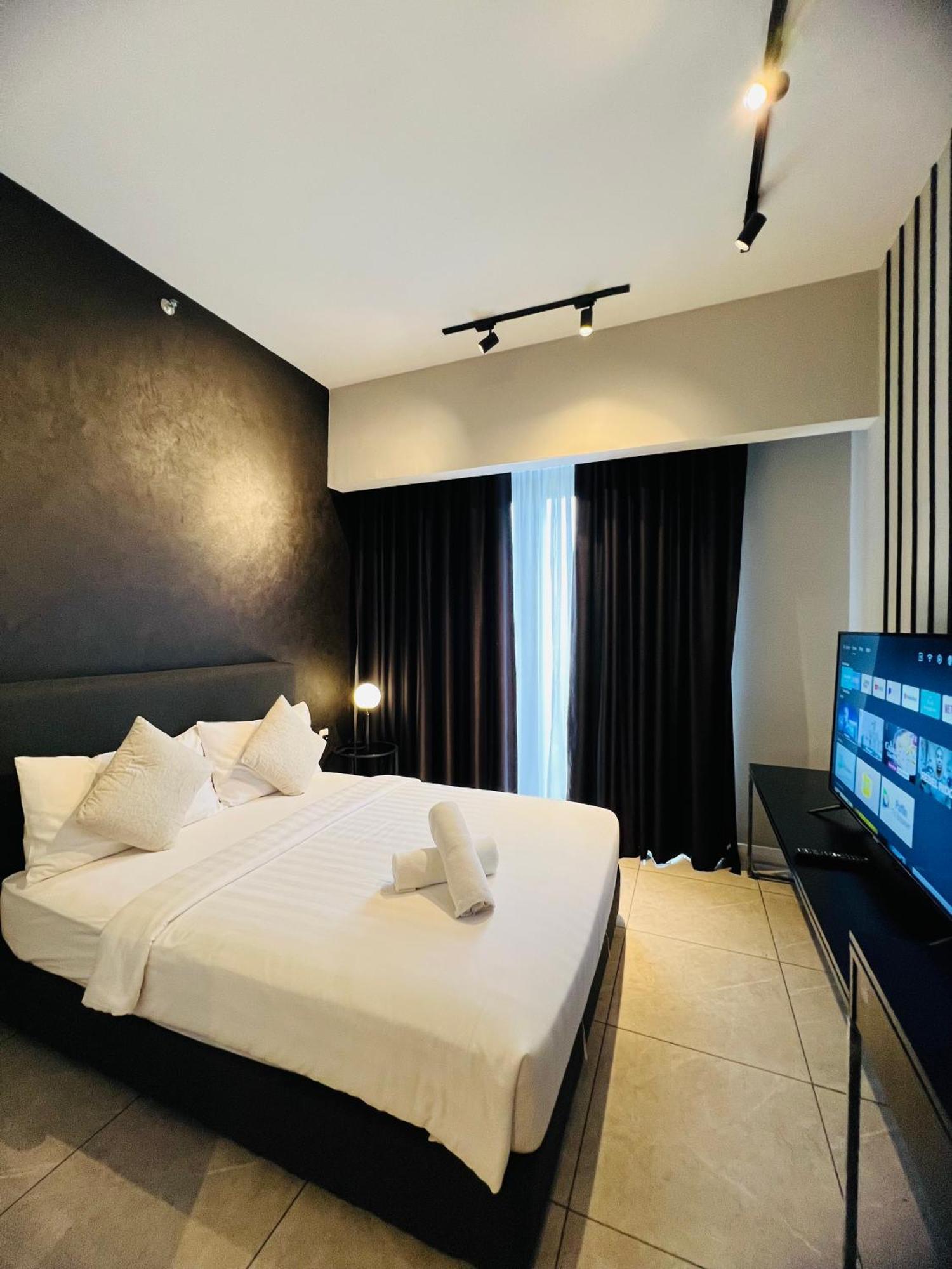 Luxury Suites At Axon Residence Куала-Лумпур Экстерьер фото