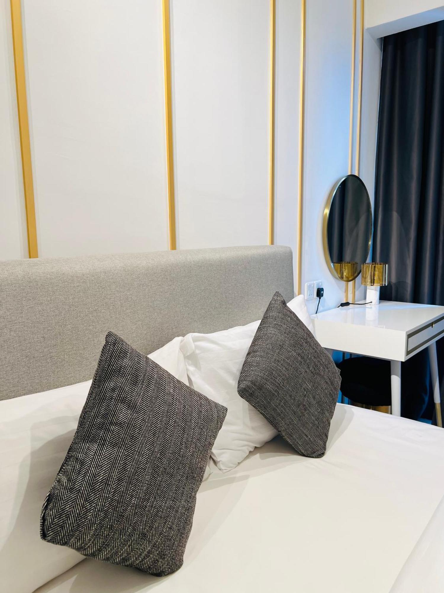 Luxury Suites At Axon Residence Куала-Лумпур Экстерьер фото