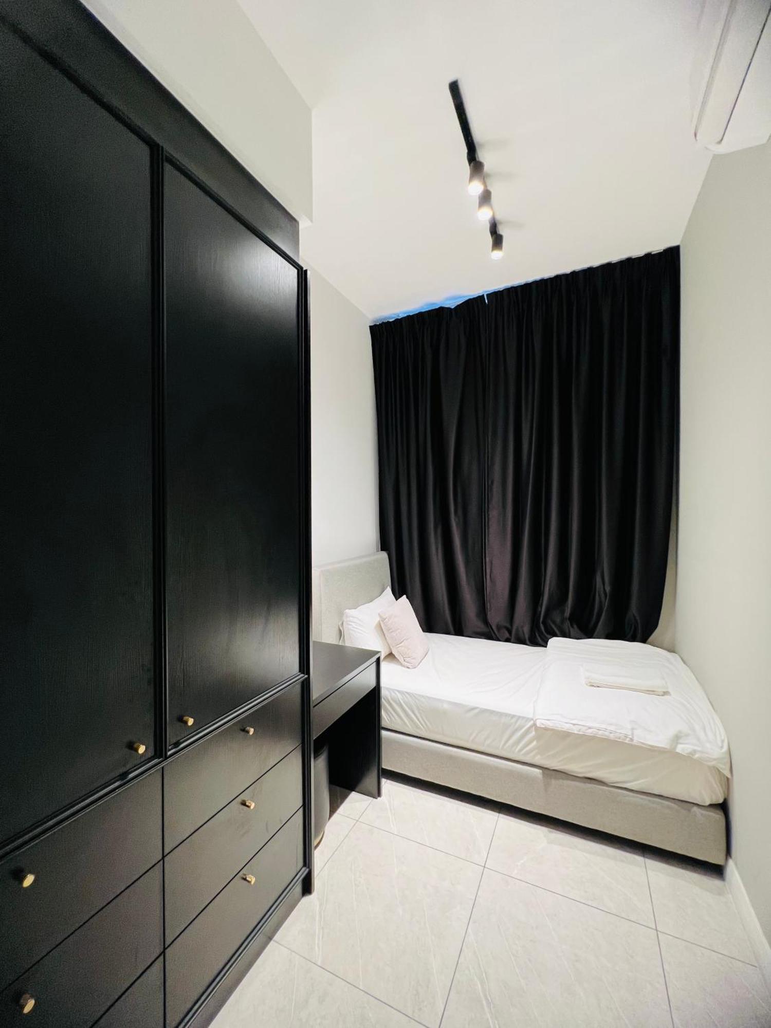 Luxury Suites At Axon Residence Куала-Лумпур Экстерьер фото